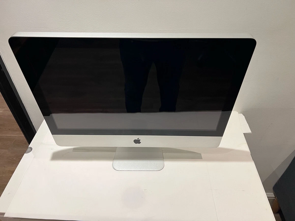 Apple iMac Mac OS X 10.10, Yosemite 2009 Released Apple Desktops