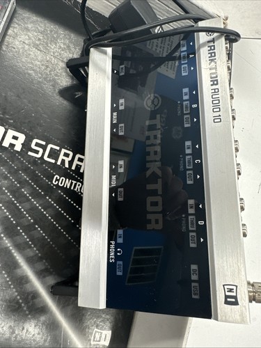 Native Instruments TRAKTOR AUDIO 10 Scratch A10 DJ Audio Interface AS IS - Picture 2 of 5