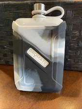 BruMate White Liquor Canteen Stainless 8 Oz Flask W/Removable B&W Rubber Cover