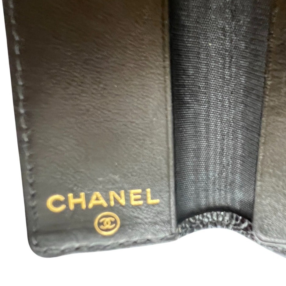 CHANEL Black Interlocking CC Logo Grained Calfski… - image 19