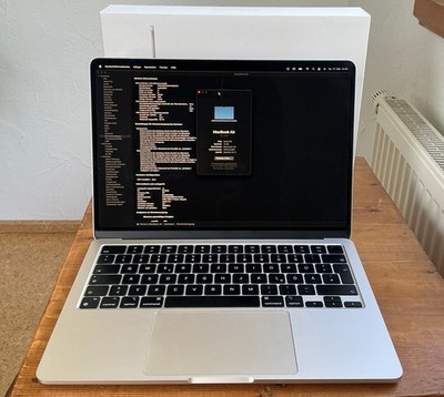 Macbook Air M2 13'' (A2681) · 16 GB RAM · 256GB SSD · 59 Zyklen