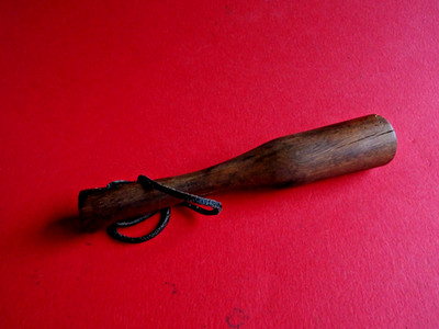 EIN GUTER GEBRAUCHTER VINTAGE ORVIS HOLZ FORELLENANGELN PRIESTER