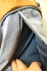 Ozark Trail gold and gray 2 liter hydration pack nwt — photo 3