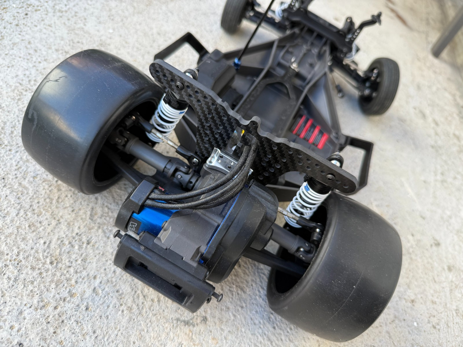 Carbon fiber Rear Vertical Shock Tower for Traxxas DRAG SLASH VXL XL5