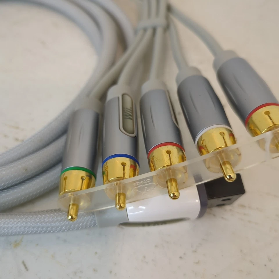 Nintendo Wii Braided Component Video Cable HD by Rocketfish - Image 2 of 4