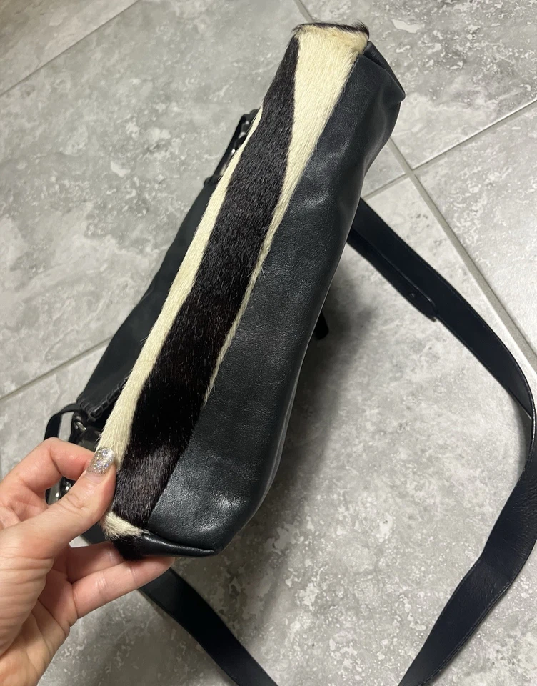 Cavalcanti Italy Leather Shoulder Strap Bag Crossbody Cow Fur Hobo Black Cream - Image 3 of 4