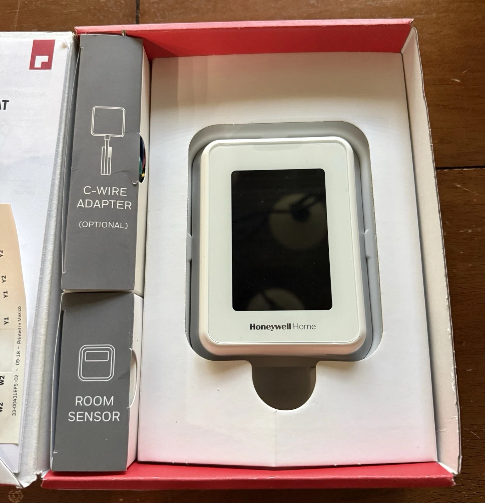 Honeywell Home T9 Wi-Fi Smart Thermostat Touchscreen w/ Room Sensor RCHT9610WFSW