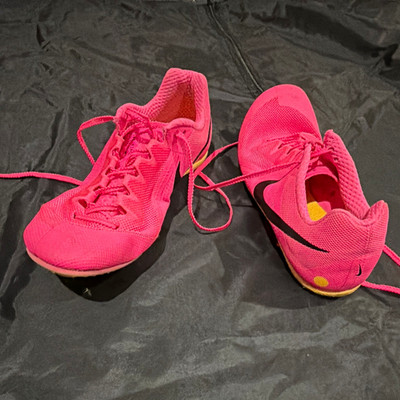 Nike Zoom Rival Hyper Pink/Laser Orange/Black Men s Mesh Low Top DC8749-600