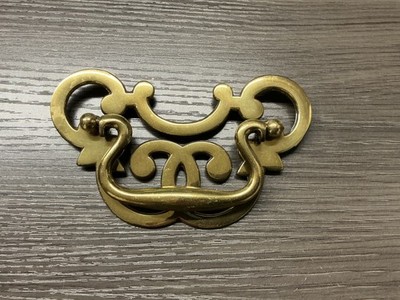 Vtg Keeler Brass KBC N11280 Brass Chippendale Bail Cabibet Drawer Pull (44