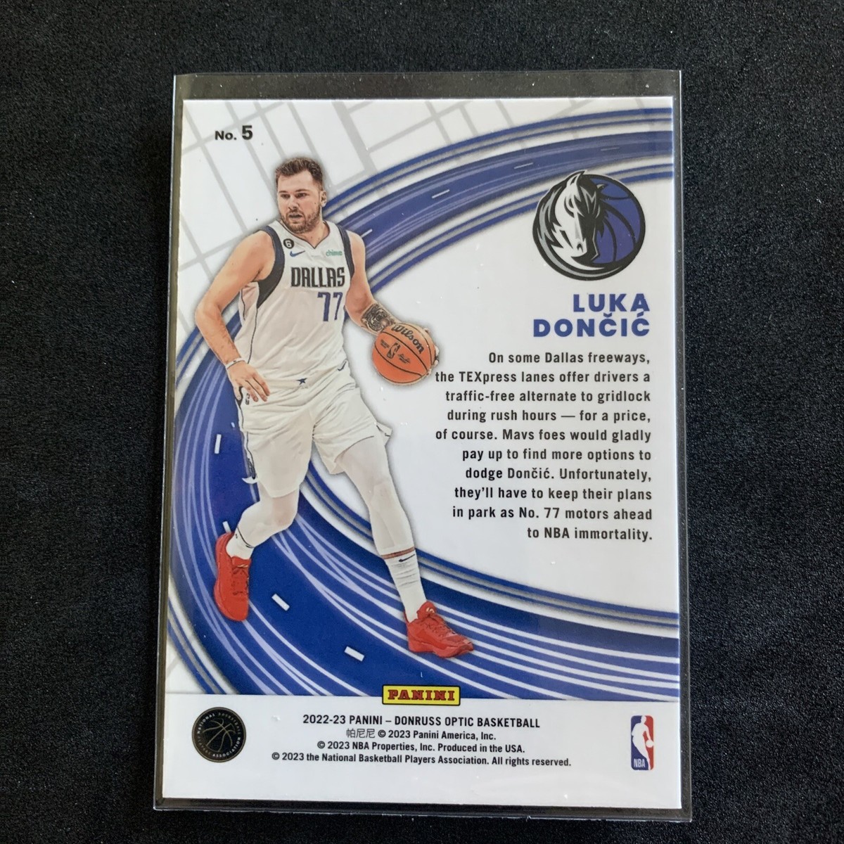 LUKA DONCIC 2022-23 Panini Donruss Optic EXPRESS LANE PURPLE PRIZM