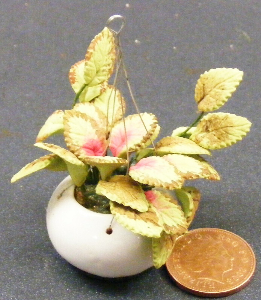 Green and Red Miniature Hanging Basket Plant for 1:12 Scale Dollhouse D1631
