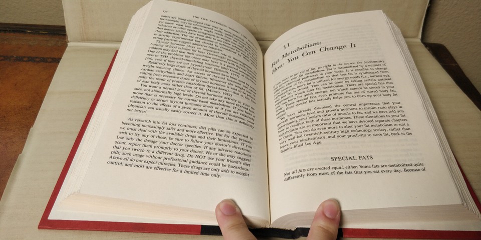 THE LIFE EXTENSION WEIGHT LOSS PROGRAM By Durk Pearson & Sandy Shaw B22