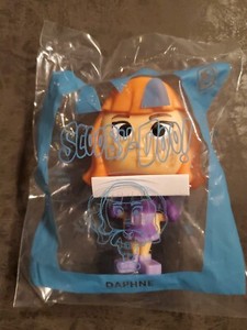 McDonalds 2021 - Happy Meal Toys  - Scooby Doo - DAPHNE - #3   -  New