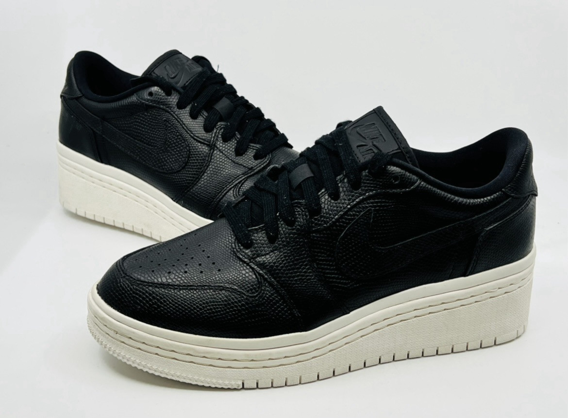 スニーカー NIKE AirJordan 1 Retro Low Lifted Black Phantom WMNS 2018 NIKE Air Jordan 1 Retro Low Lifted Black Phantom Black