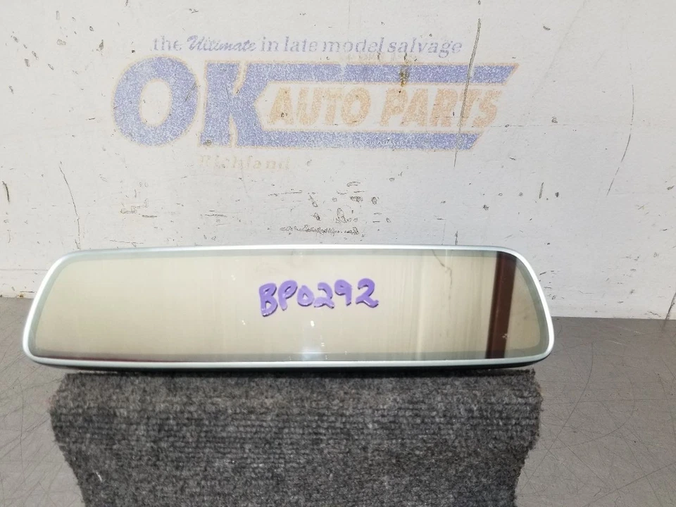 Espejo retrovisor interior Lincoln Aviator Reserve 21 2021 Foto 2 de 4