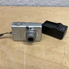Vintage CANON Power Shot S400 Digital Elph 4.0MP CCD Camera Made in Japan
