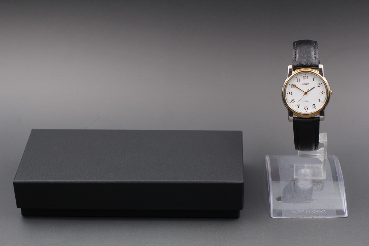 Vintage 1993 N MINT Seiko Lucent 5E21-6E00 Two-Tone Quartz Mens