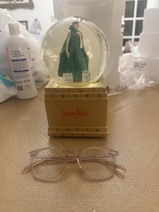 Neiman Marcus Wind Up Christmas Globe New Retail $100