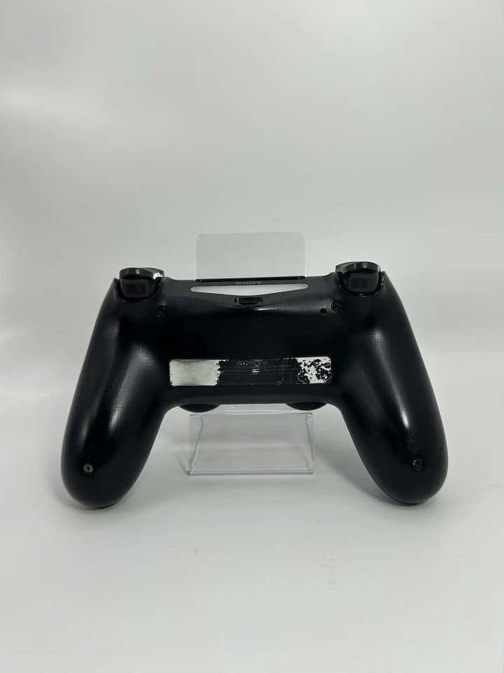 Sony PlayStation 4, foto 4 di 4