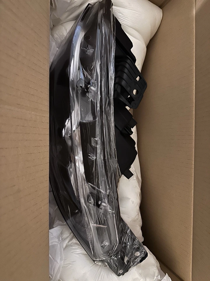 Headlight Assembly-Capa Certified TYC 20-9778-00-9 fits 16-20 Honda Civic - Image 4 of 4