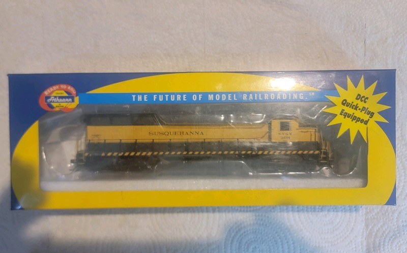 ATHEARN NYSW SD45 #3634,ho scale ( SUSQUEHANNA, NYSW, NYS&W )