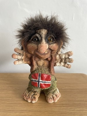 Daumen hoch Ny Form Troll mit norwegischer Flagge 4 Zoll hoch - #189