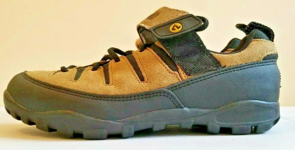 Shimano Mujer Talla 5 SH-M035 Bicicleta de Montaña Ciclismo Zapatos Marrón Gamuza Excelente  Foto 3 de 4