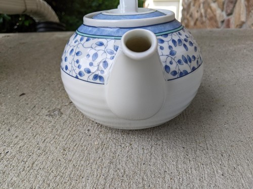 Mikasa Susanne Fine China SL104 Tea Pot 💙 Freezer to Oven 💙 Chip Resistant - Picture 6 of 10