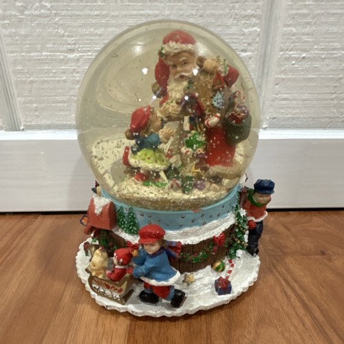 North Pole Traditions Santa Christmas Snow Globe Multicolor 3D Effect Holiday 