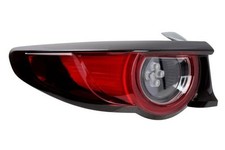 Heckleuchte Rückleuchte Links Außen LED für Mazda 3 BP Limo ab 18->