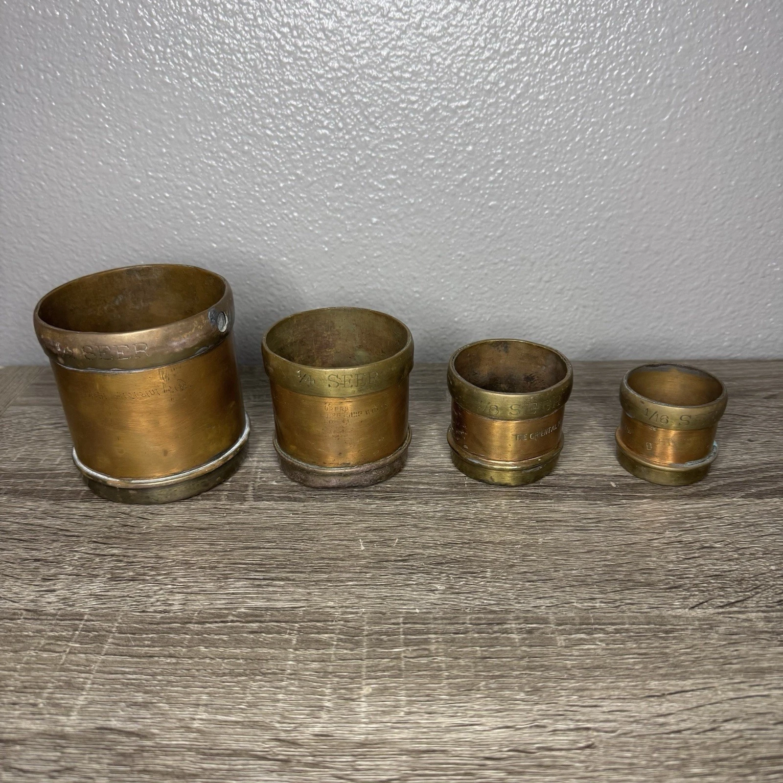 Antique Bombay Company Nesting Seer Primitive Measuring Cups 4 Pc Kitchen Decor