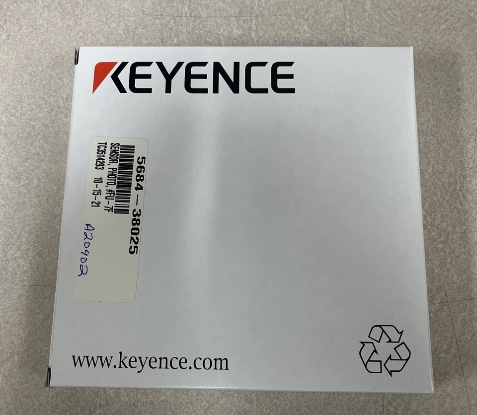 Keyence FU-7F Fiber Optic Sensor - New in Box - Image 2 of 4