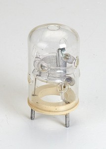 Speedotron MW8QV Strobe Flashtube 102 102A