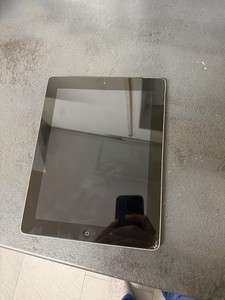 Apple iPad 2 · 16GB · Wi-Fi