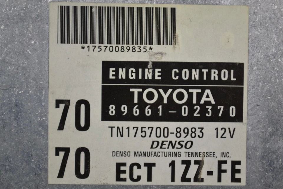 8966102370 Toyota Corolla Prizm 1998 unidad de control del motor módulo ECU 1C1 523 B12 Foto 3 de 4