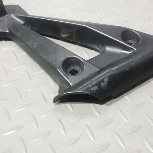 Kawasaki EX 250R Ninja 2008 - 2012 Rear Left Hanger Footrest Mount 35063-0626A - Picture 8 of 15