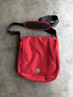 crumpler laptop bag