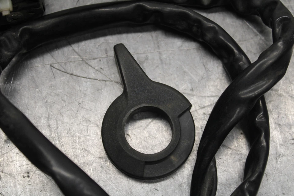 93 SUZUKI GSXR750W CLIP IZQUIERDO EN MANGO BOCINA SEÑALES INTERRUPTOR BB112 Foto 4 de 4