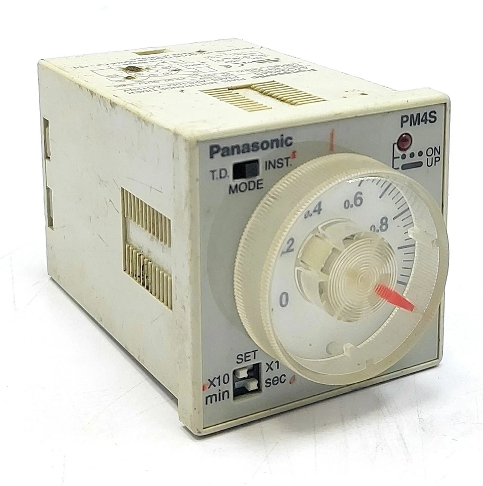 Panasonic PM4S A2C10M Multibereich Timerrelais AC120V - Bild 3 von 4