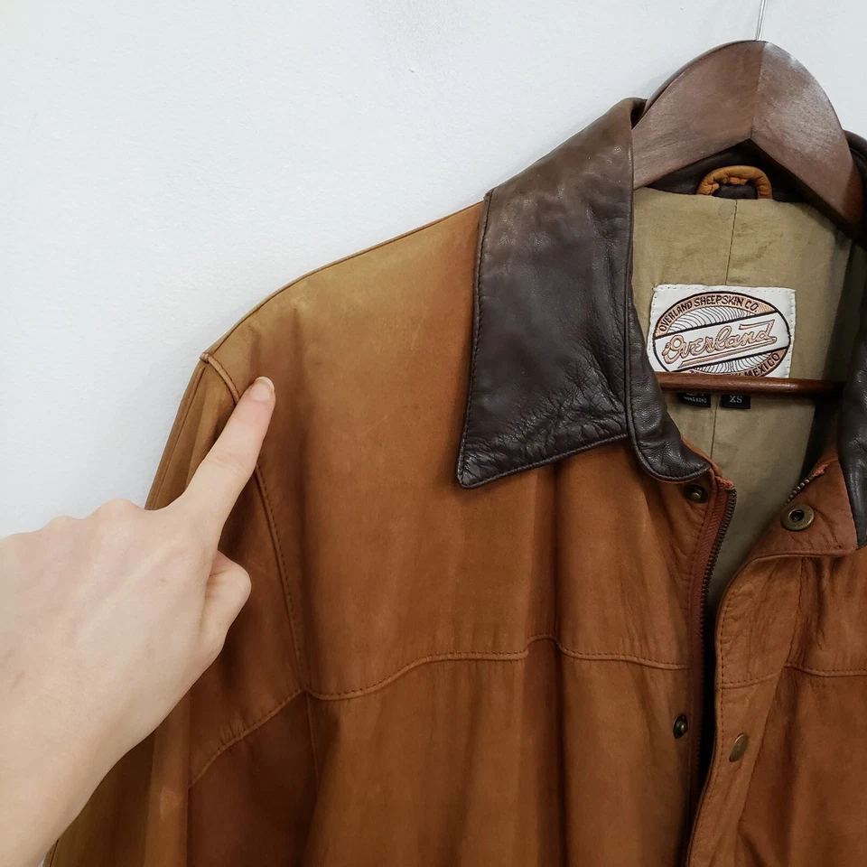 Gabardina occidental de cuero suave Overland vintage para hombre talla XS piel de oveja safari Foto 3 de 4