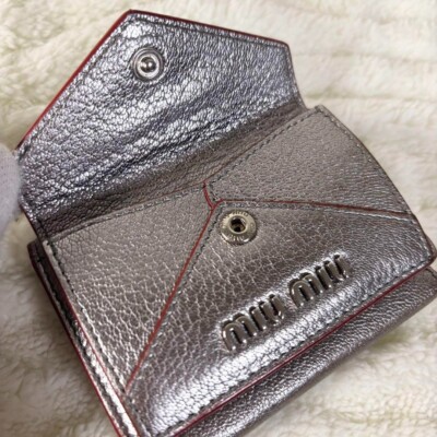 miumiu madras love 財布　シルバー MiuMiu Miu MIu Madras Love Love Letter Heart Wallet Silver Very