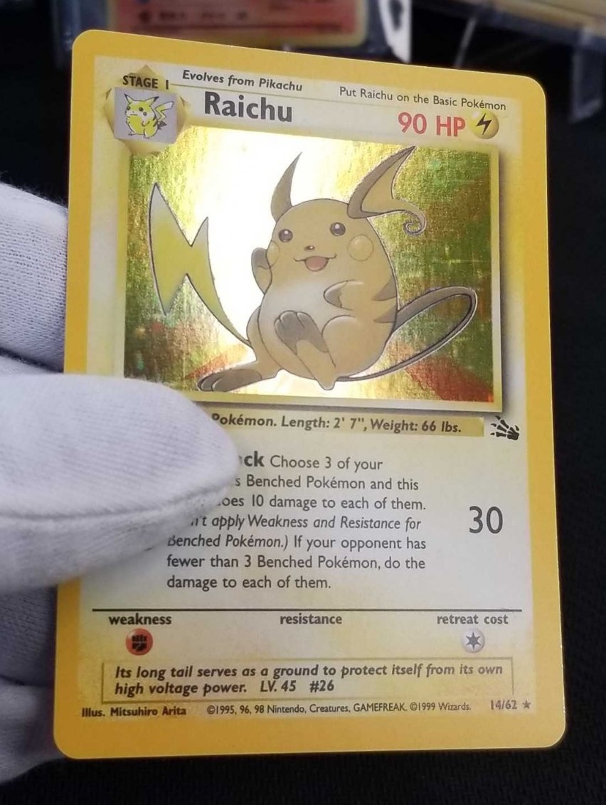 Raichu 英語版 14/62 ⚡️Raichu 1st Edition 14/62 Rare Holographic Pokemon Card
