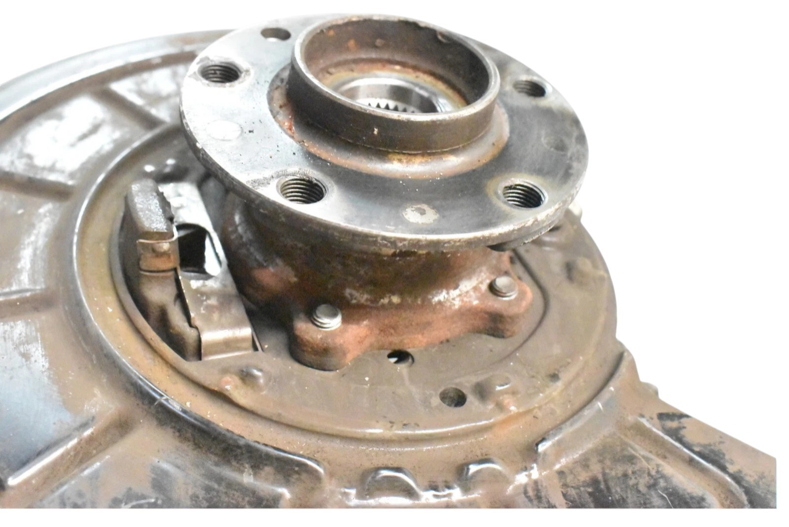 14-17 Maserati Ghibli Rear Left Driver Side Spindle Knuckle Hub 670006802 OEM