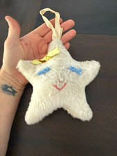 Vintage Eden Musical Sleepy Star Plush w/ Yellow Bow Mini Vintage 1981 MPN 8101