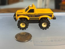 Schaper Stomper Yellow Chevy S-10 4x4