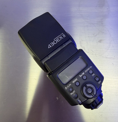 Canon Speedlite 430EX II Shoe Mount Strobe Flash LCD Display GN 43m EOS DSLR
