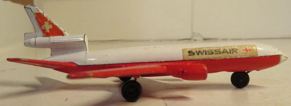 Avión Matchbox Swissair SP-13 1973 Lesney Prod 7 Co. DC-10 hecho en Inglaterra Foto 2 de 4