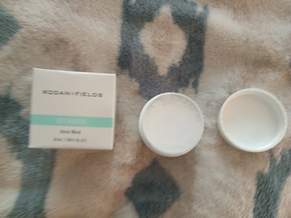 Rodan + Fields ~ Recharge - Detox mask -Charcoal Detox Mask- NIB/Sealed - Image 2 of 4