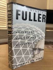 Buckminster Fuller: Anthology for the New Millennium by Thomas T. K. Zung VG