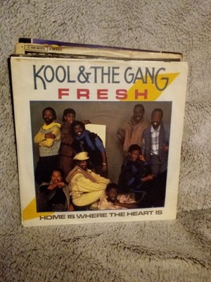 Single7''Kool + The Gang..Fresh/Home is Where the Heart is  Siehe Foto